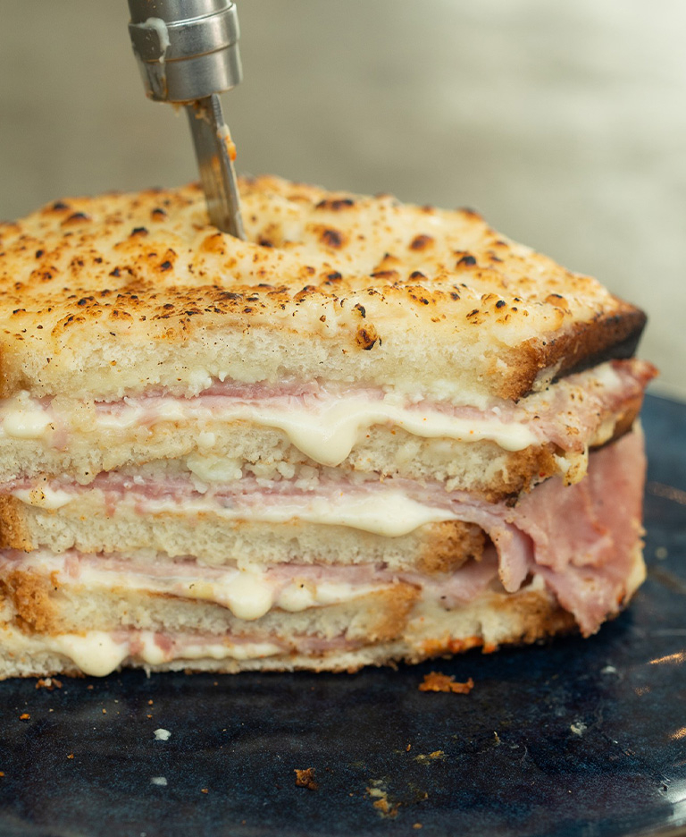 Croque-Monsieur by Juan Arbelaez
