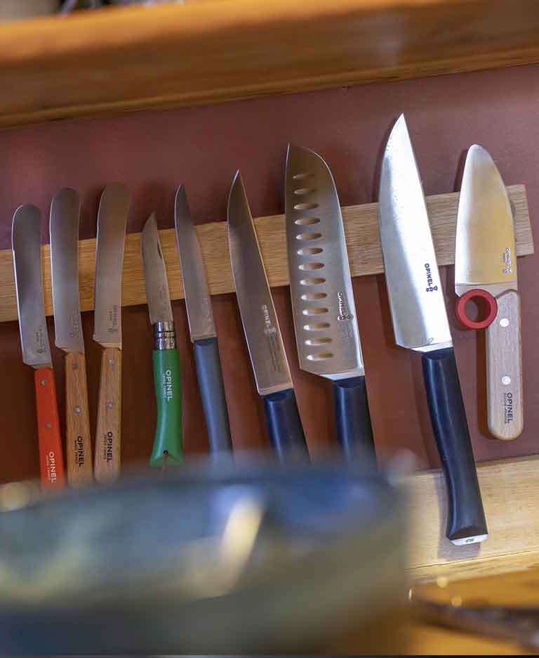 How to care for kitchen knives with wooden handles – WASABI Knives