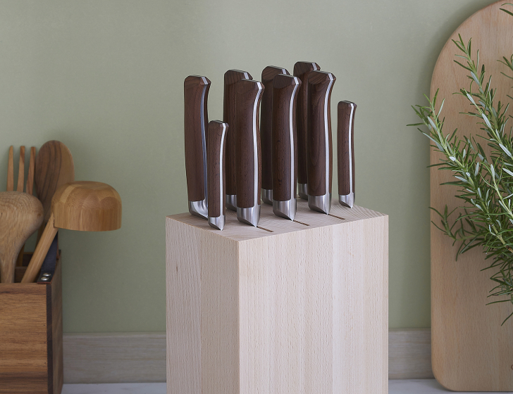Messerblock für 9 Messer