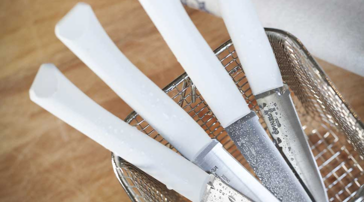 Cofanetto di 4 coltelli da tavola Bon Appetit + Nuvola