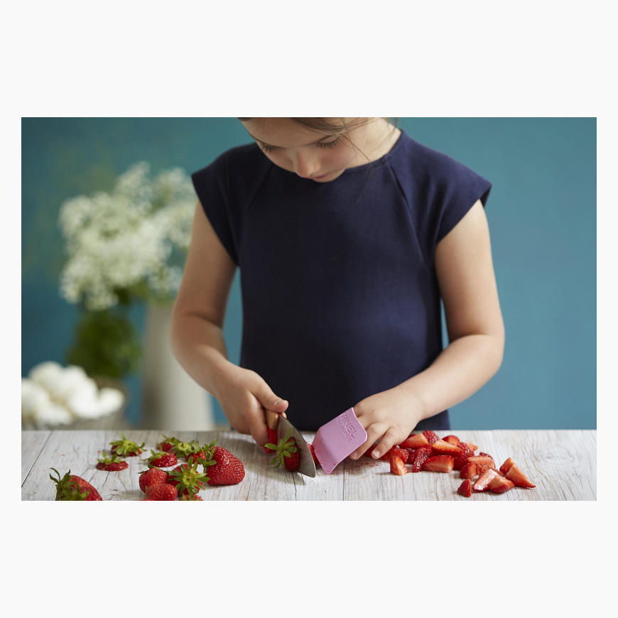 Child Pink Finger Guard