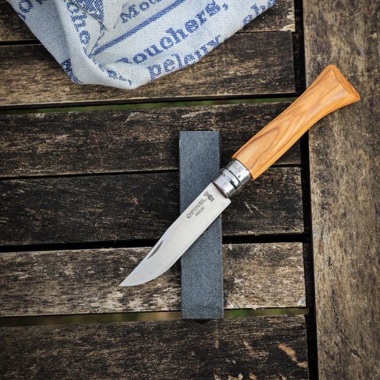 Pierre d'affutage 24cm naturelle de Lombardie OPINEL - Le comptoir du  Barbier