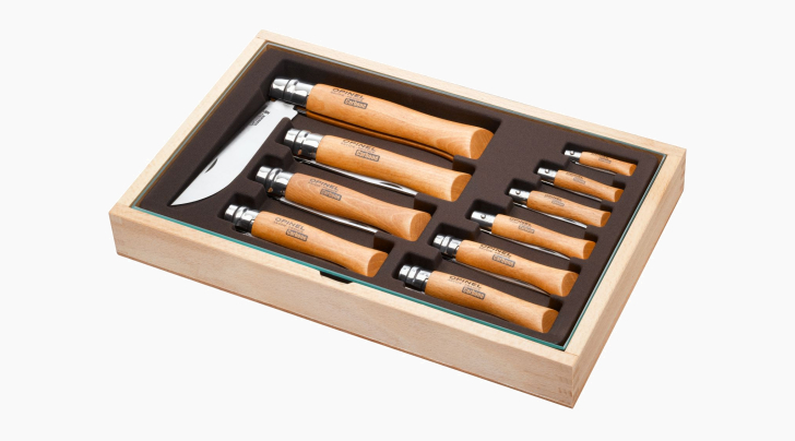 Vitrine 10 Couteaux Carbone